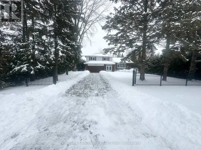 70 MAPLE GROVE AVENUE, Richmond Hill (Oak Ridges), Ontario L4E2X2