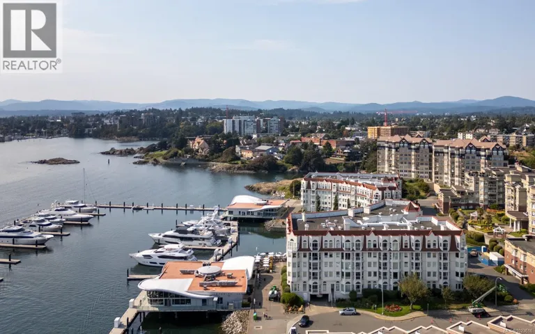 203 11 Cooperage Pl, Victoria, British Columbia V9A7J8