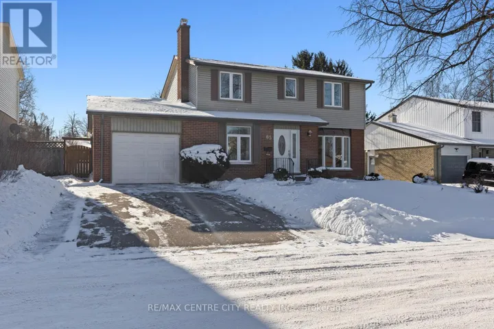 65 PADDOCK GREEN CRESCENT, London South (South N), Ontario N6J3P6