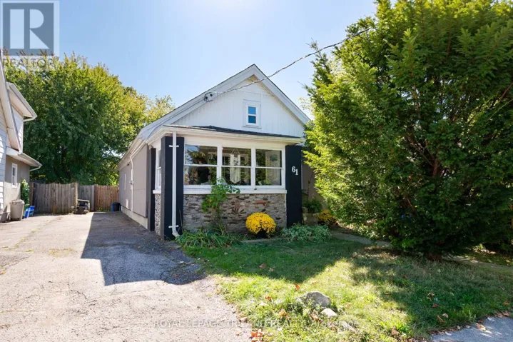 61 BRISCOE STREET W, London South (South E), Ontario N6J1M4