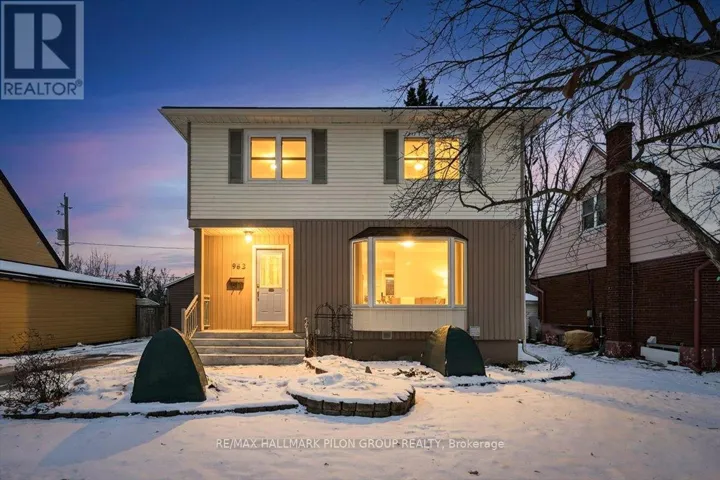 962 WESTON DRIVE, Ottawa, Ontario K1G1X2