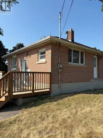 B - 560 ATHLONE AVENUE, Woodstock (Woodstock - South), Ontario N4S7V8