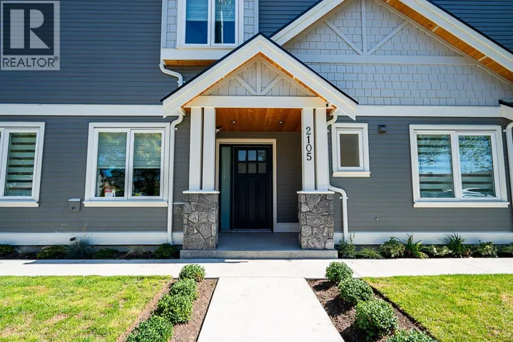 2105 E 33RD AVENUE, Vancouver, British Columbia V5N3E9