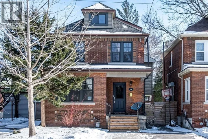 44 CLINE Avenue N, Hamilton, Ontario L8S3Z4