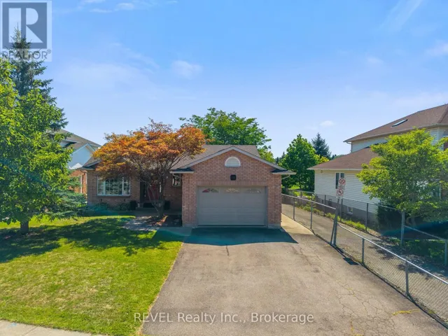 LOWER - 101 WELLANDVALE DRIVE, Welland (N. Welland), Ontario L3C7C7