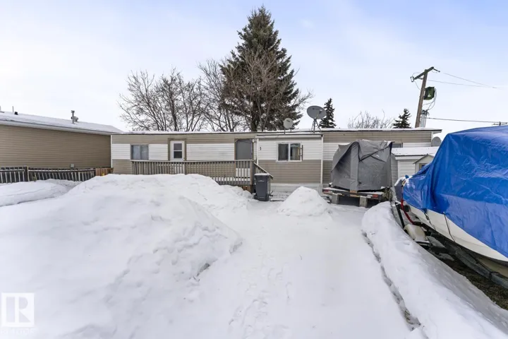 #1 5612 53 AV, Cold Lake, Alberta T9M1R8