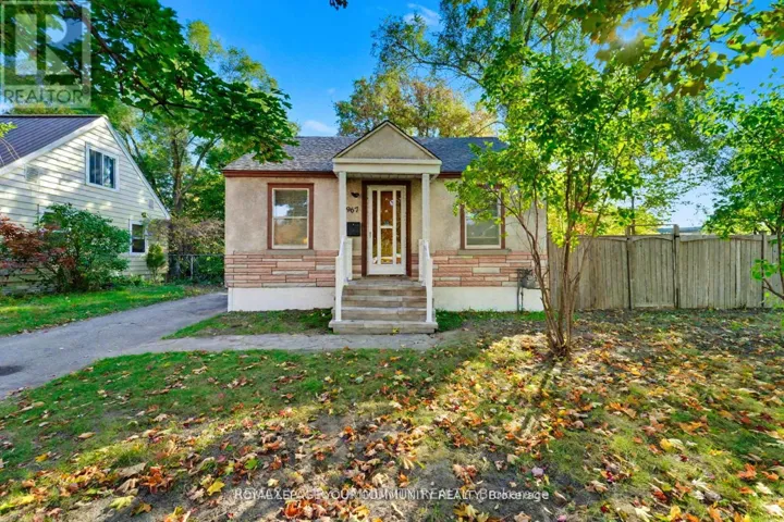 967 MERIVALE ROAD, Ottawa, Ontario K1Z6A3