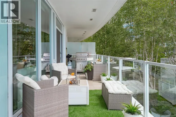 216 68 SONGHEES Rd, Victoria, British Columbia V9A0A3