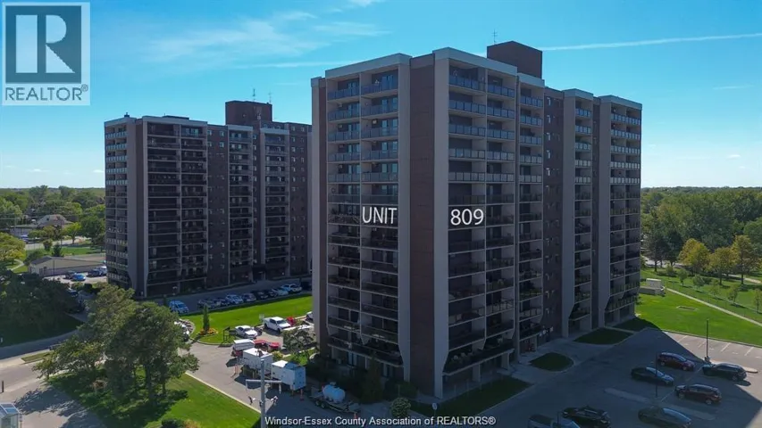 9099 RIVERSIDE DRIVE East Unit# 809W, Windsor, Ontario N8S4R1