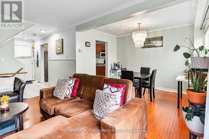 336 FLEETWOOD CRESCENT, Brampton (Southgate), Ontario L6T2E5