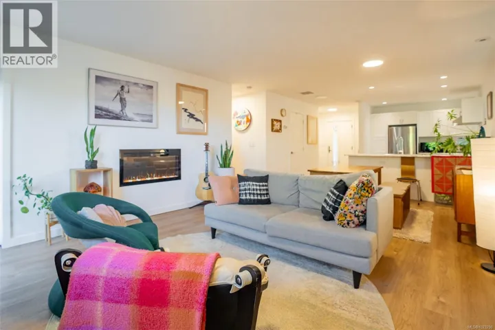 15 1782 St. Jacques Blvd, Ucluelet, British Columbia V0R3A0