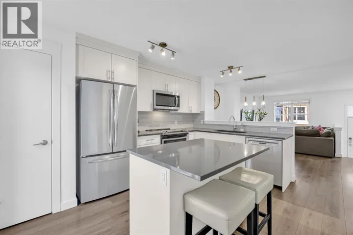 623 Cranbrook Walk SE, Calgary, Alberta T3M2V5