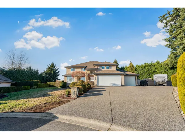 5539 185 STREET, Surrey, British Columbia V3S8S1