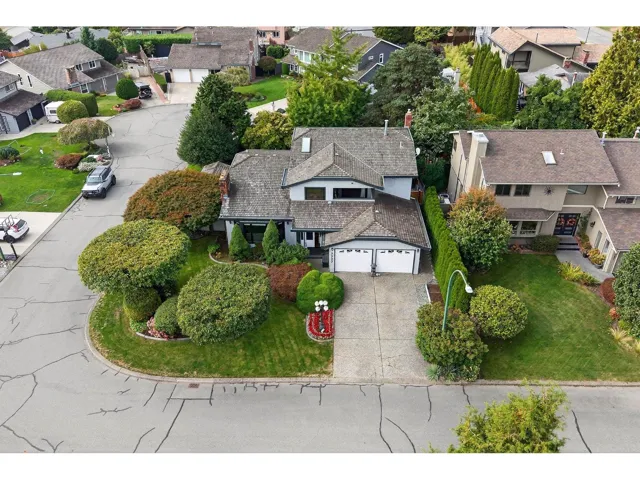 7777 STAMFORD PLACE, Delta, British Columbia V4C7T5