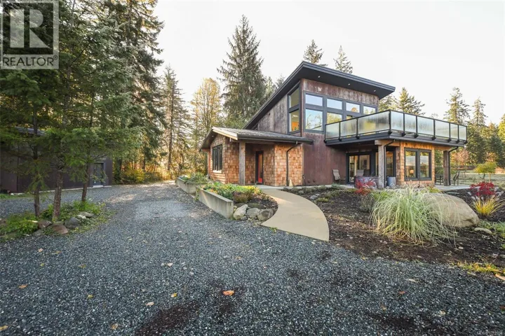7592/7586 Gabby Rd, Merville, British Columbia V0R2M0
