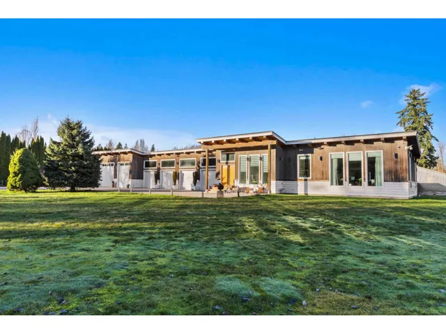 24509 36 AVENUE, Langley, British Columbia V2Z1J2