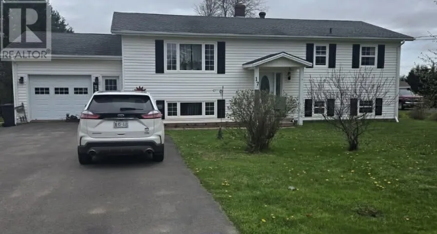 17 Centennial Drive, Kensington, Prince Edward Island C0B1M0