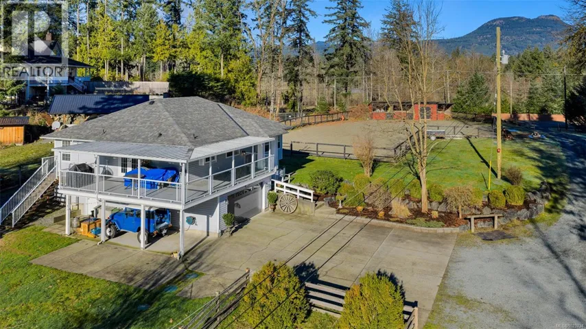 3822 Gibbins Rd, Duncan, British Columbia V9L6E8