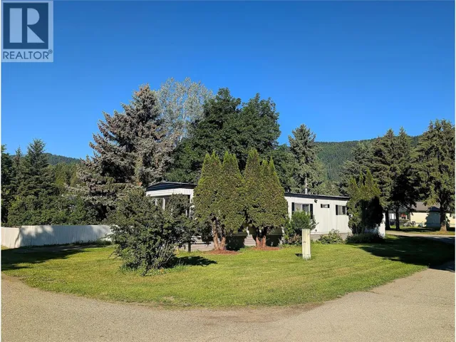 446 Mabel Lake Road Unit# E9, Lumby, British Columbia V0E2G5