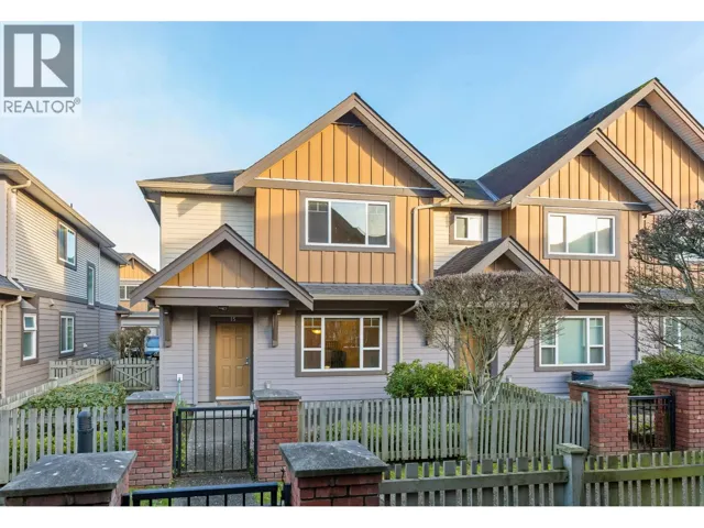 15 9699 SILLS AVENUE, Richmond, British Columbia V6Y0C8