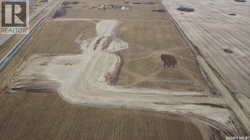 10 10 11 HIGHWAY, Dundurn Rm No. 314, Saskatchewan S7J0T1