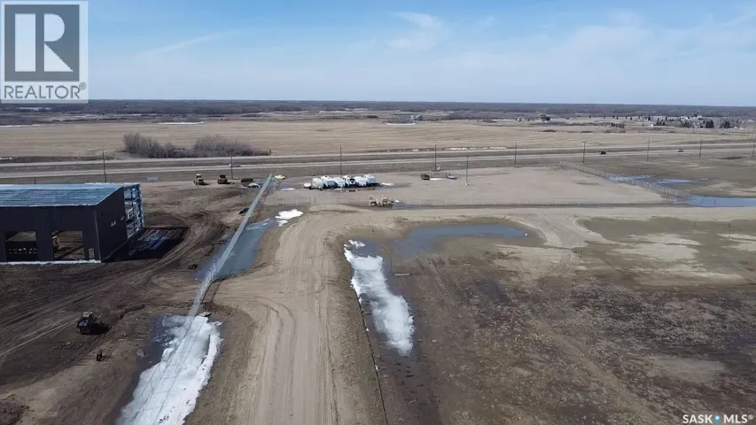 8 0 11 HIGHWAY, Dundurn Rm No. 314, Saskatchewan S7T0J1