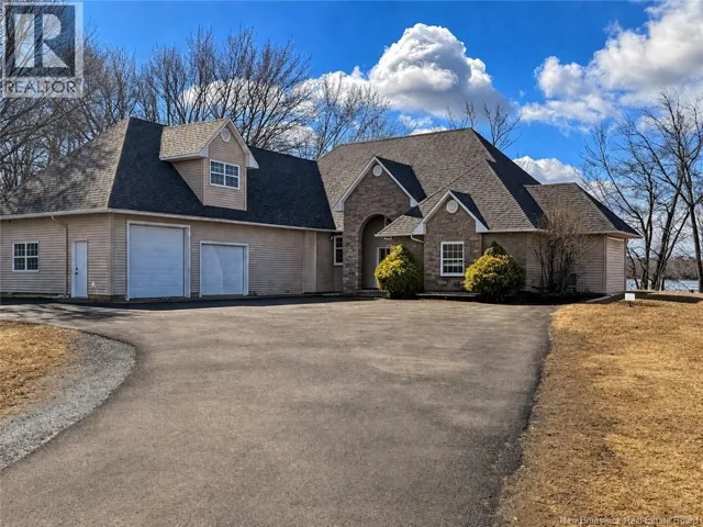 354 Route 105, Maugerville, New Brunswick E3A8N6