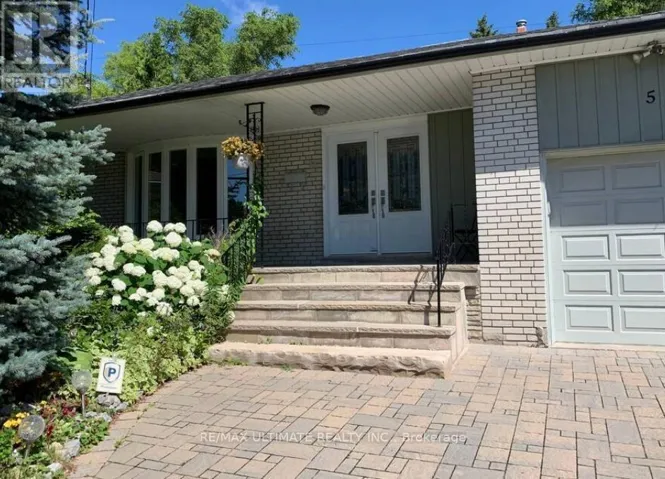 55 TOLLERTON AVENUE, Toronto (Bayview Woods-Steeles), Ontario M2K2H4