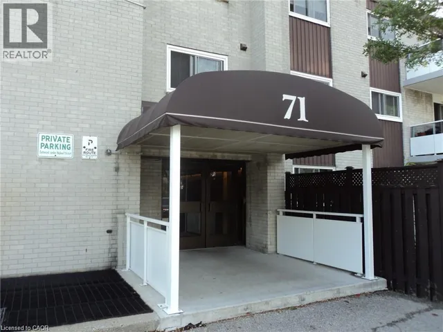 71 VANIER Drive Unit# 110, Kitchener, Ontario N2C1J4