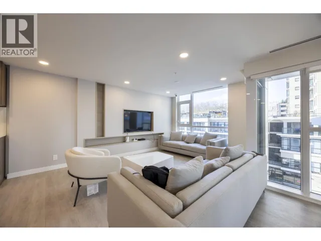 508 618 CARNARVON STREET, New Westminster, British Columbia V3M0N9