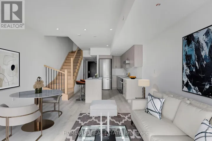 314 - 485 LOGAN AVENUE, Toronto (South Riverdale), Ontario M4M2P5