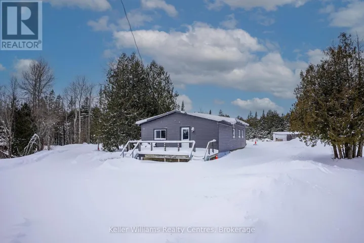 23 STOKES BAY ROAD, Northern Bruce Peninsula, Ontario N0H1W0