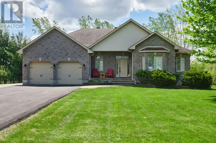 6574 ADRIAN COURT, South Glengarry, Ontario K6H7J1