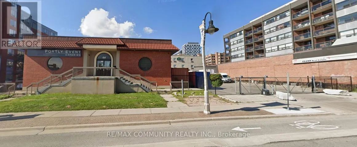 60 ATHOL STREET E, Oshawa (Central), Ontario L1H8B7