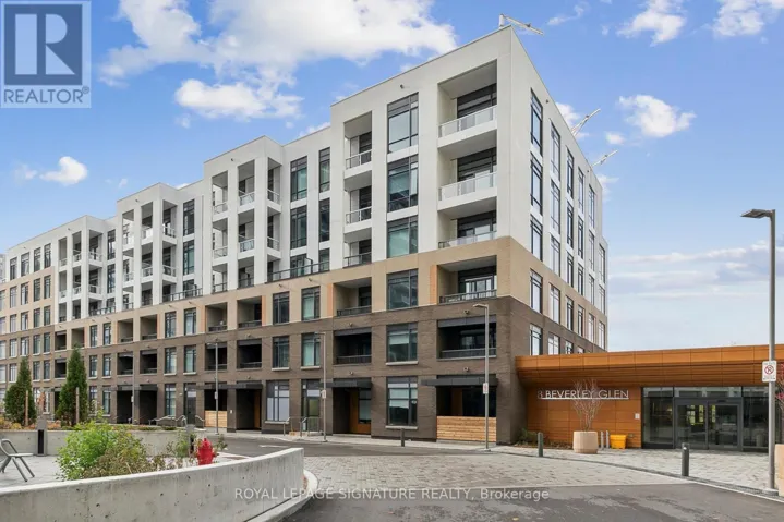 D-329 - 8 BEVERLEY GLEN BOULEVARD, Vaughan (Beverley Glen), Ontario L4J0L5