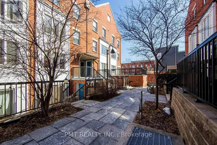 3 - 5 FRANCES LORING LANE, Toronto (South Riverdale), Ontario M4M3E8