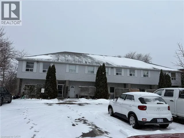 524 MAIN Street W Unit# 4, Grimsby, Ontario L3M1T5