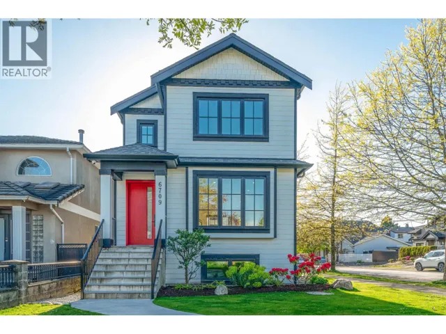 6709 FLEMING STREET, Vancouver, British Columbia V5P3H4