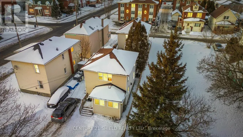 37 TIMOTHY AVENUE, Cornwall, Ontario K6J1K4