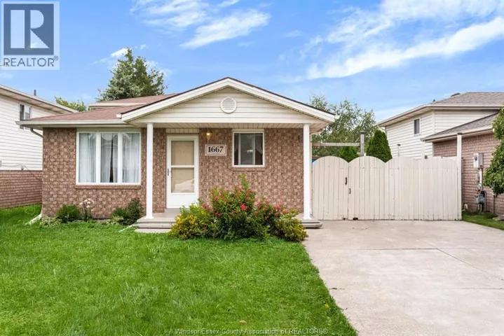 1667 FOSTER, Windsor, Ontario N8W5P9