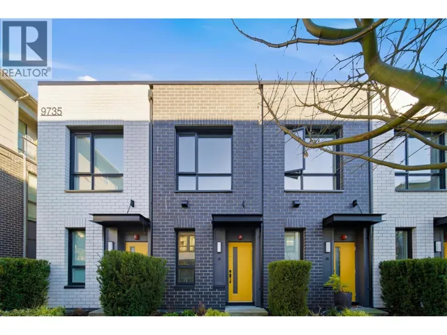 16 9735 UNIVERSITY CRESCENT, Burnaby, British Columbia V5A0E8