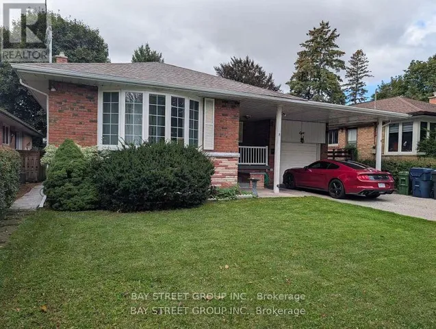 8 STOREY CRESCENT, Toronto (Eringate-Centennial-West Deane), Ontario M9B3C8