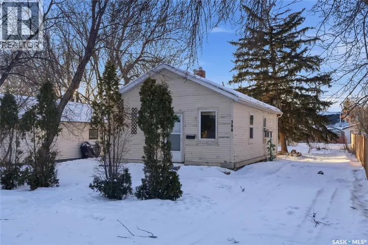 308 1st STREET E, Delisle, Saskatchewan S0L0P0