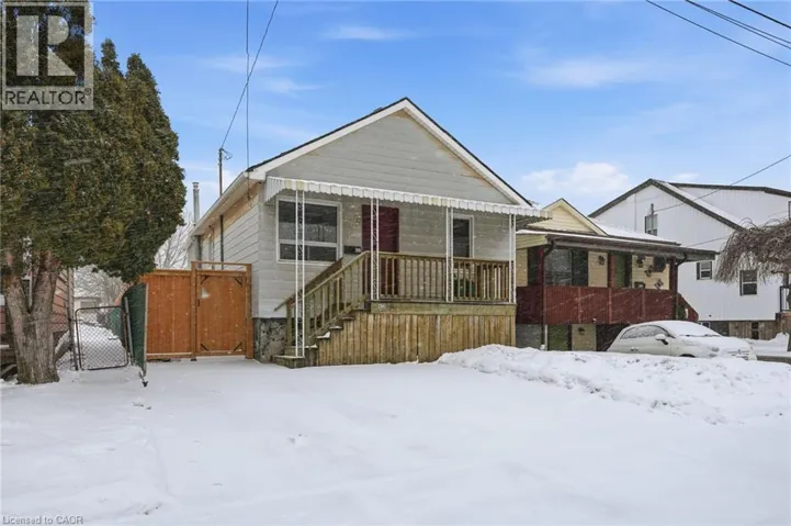 422 BRUNSWICK Street, Hamilton, Ontario None