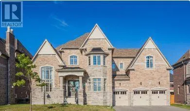 21 LAKE MARIE TRAIL, King (King City), Ontario L7B1E6