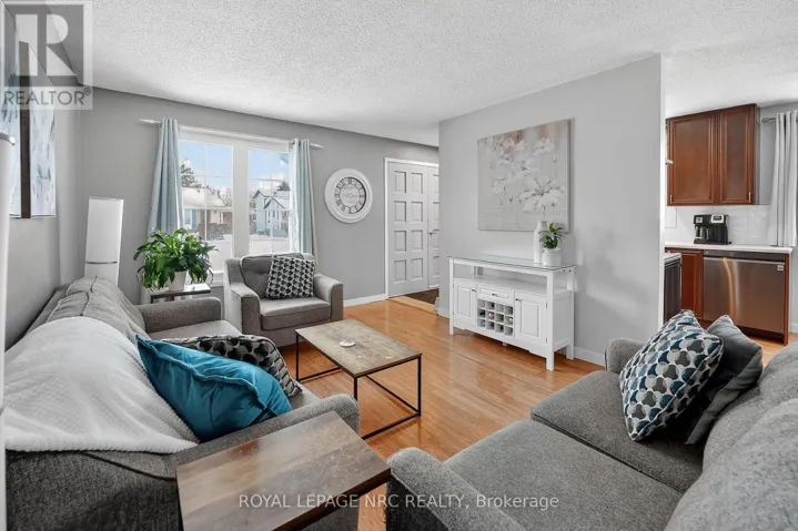 53 ALLAN DRIVE, St. Catharines (Fairview), Ontario L2N1G1