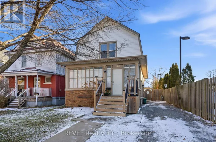 348 HELLEMS AVENUE, Welland (Welland Downtown), Ontario L3B3C1