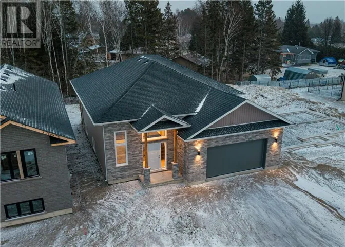 2027 Schreyer Street, Hanmer, Ontario P3P1R3