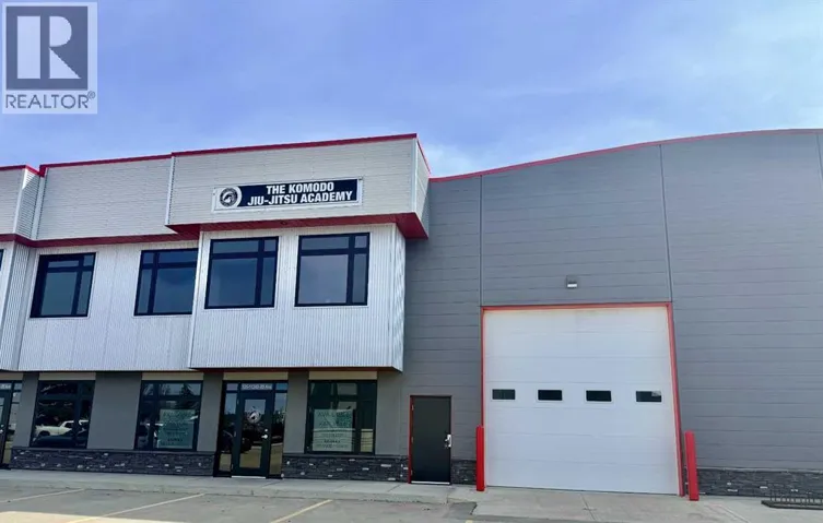 105, 11249 89 Avenue, Grande Prairie, Alberta T8V5X3