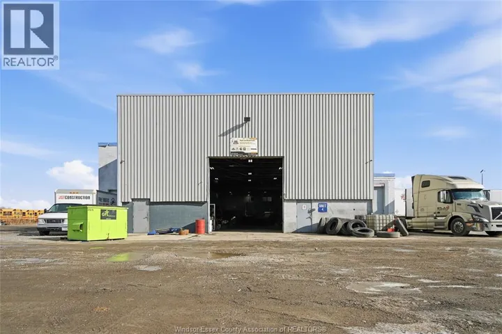 5345 RHODES DRIVE Unit# 4, Windsor, Ontario N8N2M1